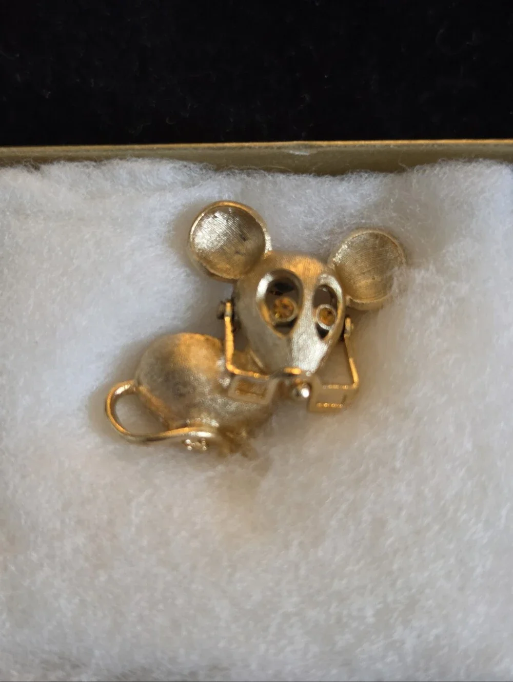 Vintage Avon Mouse Brooch